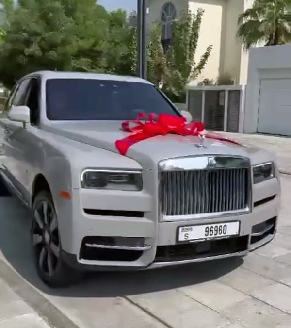 vivek oberoi bought rolls-royce cullinan