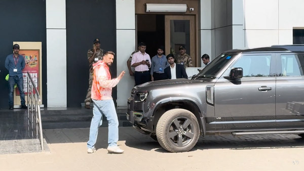abhishek bachchan s new defender 130