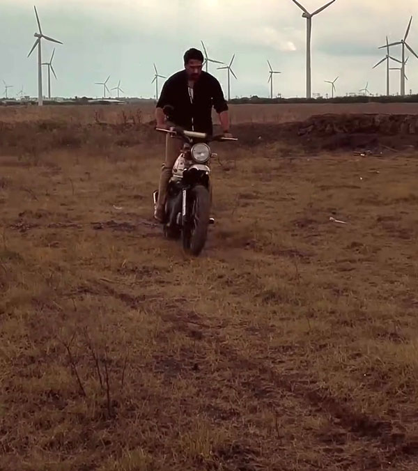 actor rahman rides himalayan 411