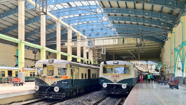 electric train electricity consumption