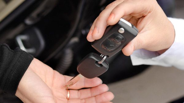 car key and engine health