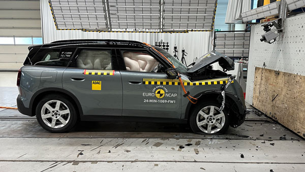 Mini countryman achieves 5-star safety rating