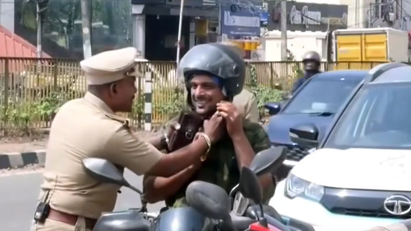 Motor Vehicle Department Officer s Polite Treatment To Motorists