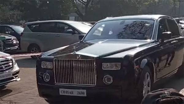 poonawalla family in expensive cars