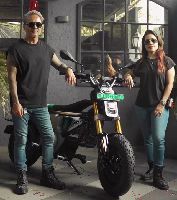 salmankhans hair styler buys scooter