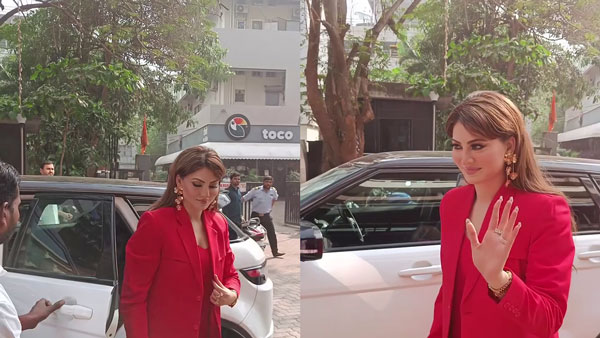 Actress Urvashi Rautela Spotted In Range Rover Evoque Actress Urvashi Rautela Spotted In Range Rover Evoque