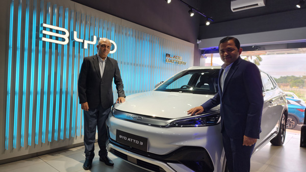 byd to open new showrooms