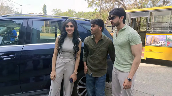 Eisha Singh-Avinash Mishra Spotted In Mercedes Benz GLE SUV