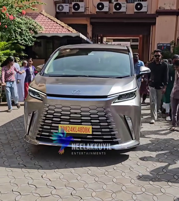 malayalam actor spotted with lexus