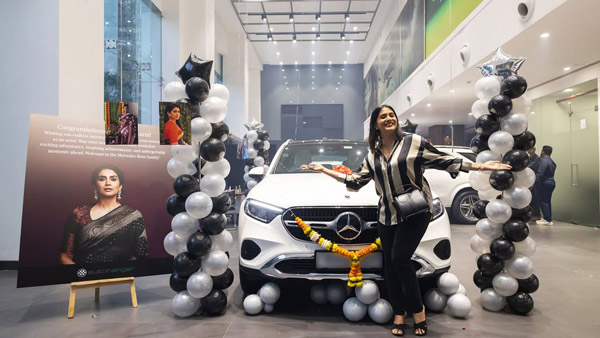 Sonali Kulkarni With Her Mercedes Benz GLC