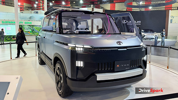 toyota showcased x-van gear concept