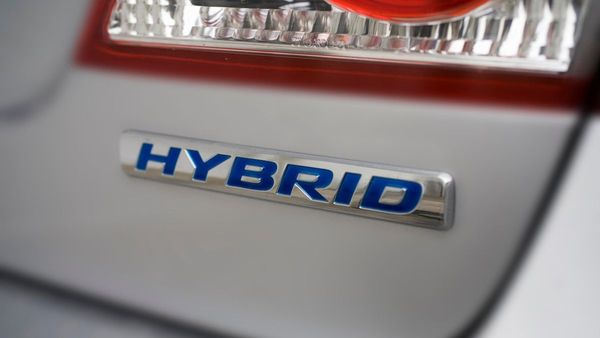 Hybrid Vehicle Fuel Management