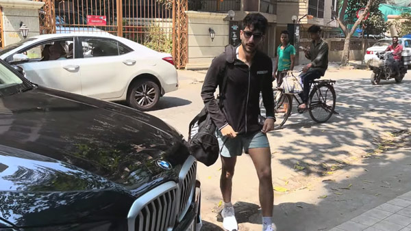 Ibrahim Ali Khan Arrives In BMW X5