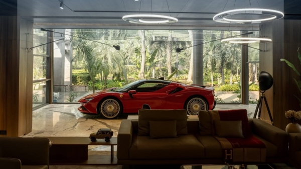 Indian businessman builds luxury lounge for ferrari