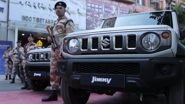 Indo-tibetan border police with jimny