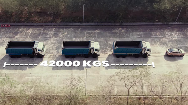 tata curvv car towed lorries