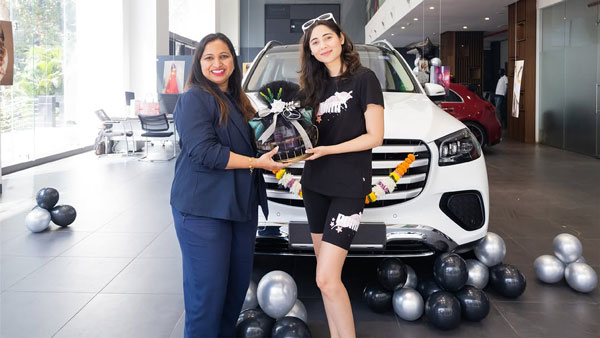 Zara Khan Buys Mercedes Benz GLS