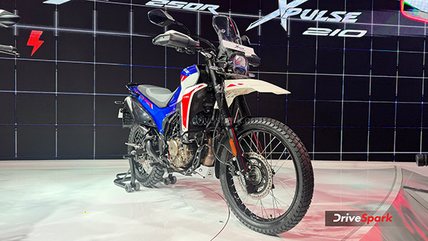 hero motocorp commence bookings