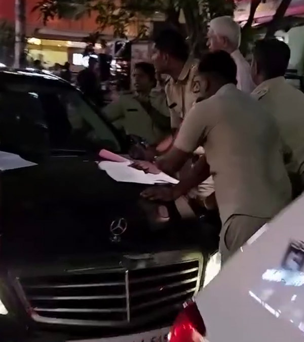 non-karnataka-vehicles receives hefty fines