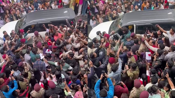 Kartik Aaryan Spotted In Humble Toyota Fortuner