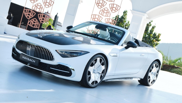 Mercedes-maybach sl 680 full view