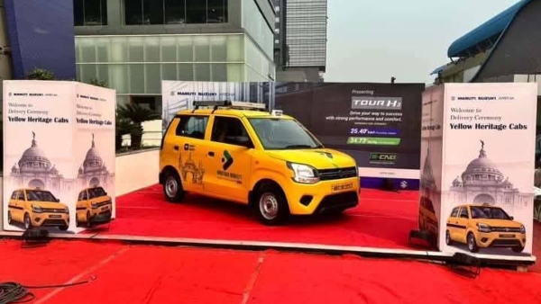 Yellow taxis is maruti wagonr