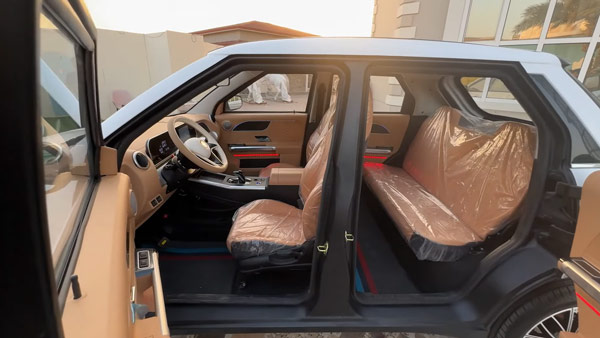Chinese rolls royce cullinan replica interior