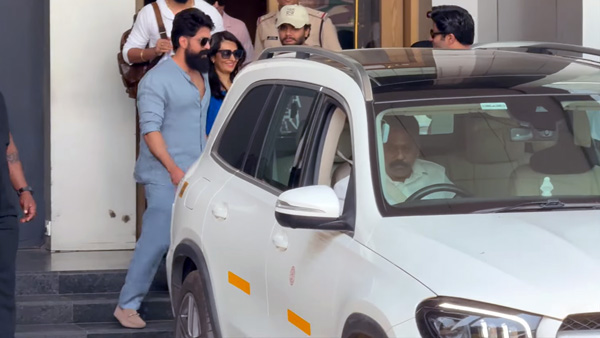 Yash-Radhika Spotted In Mercedes Benz GLS Taxi
