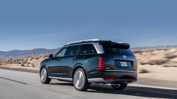 Hyundai palisade hybrid rear view Hyundai palisade hybrid rear view