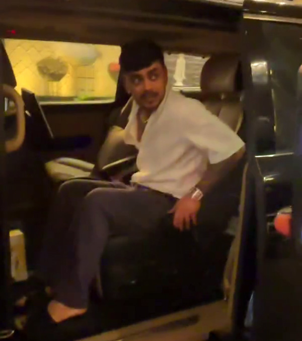 Ishan Kishan Kia Carnival