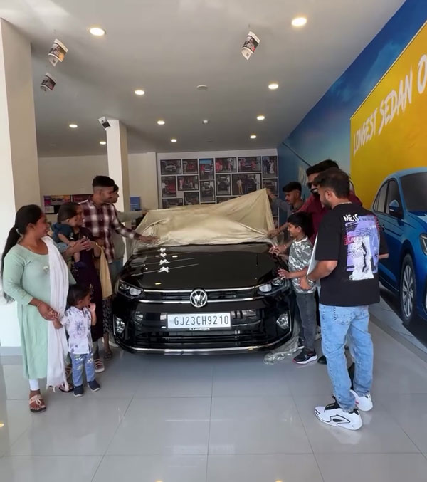 Husband Cries While Buying Virtus Car