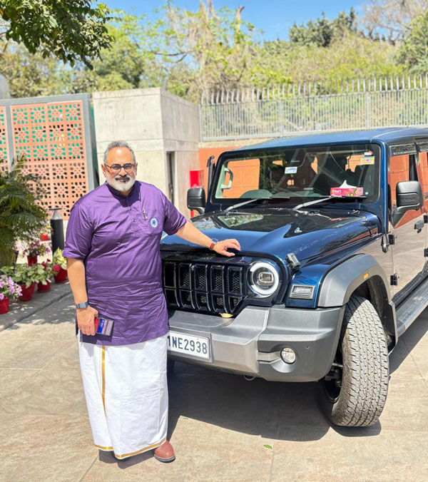 rajeev chandrasekhar buys mahindra thar