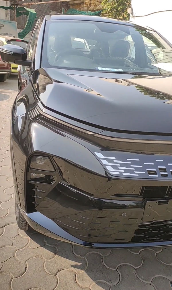 tata curvv dark edition