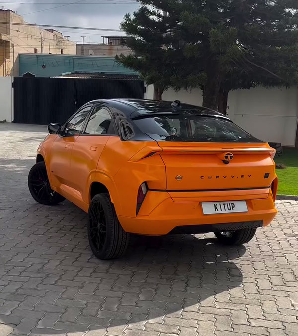 tata curvv ev in orange