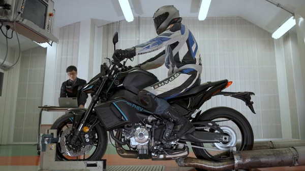 Yamaha mt-09 hybrid prototype bike