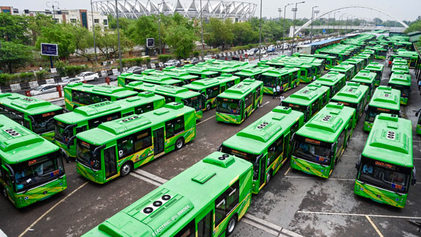 delhi government buys electric buses
