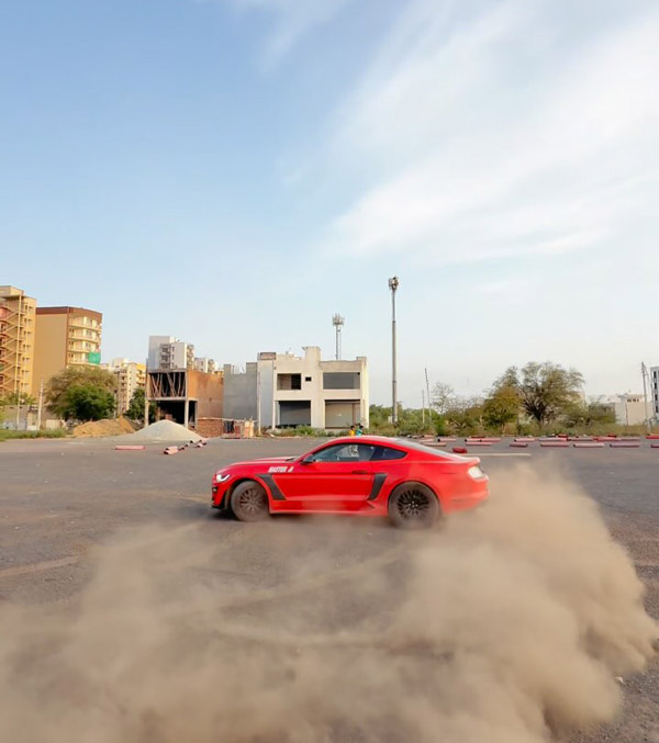 Ford Mustang Stunt Ford Mustang Stunt