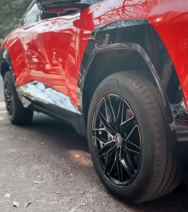 mahindra be 6 car modified