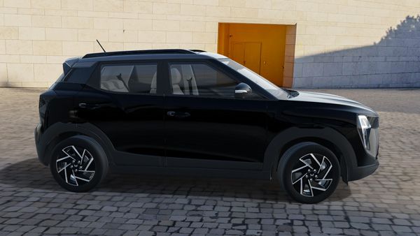 Mahindra XUV 3XO