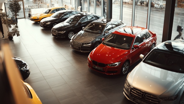 maharashtra passenger vehicles sale