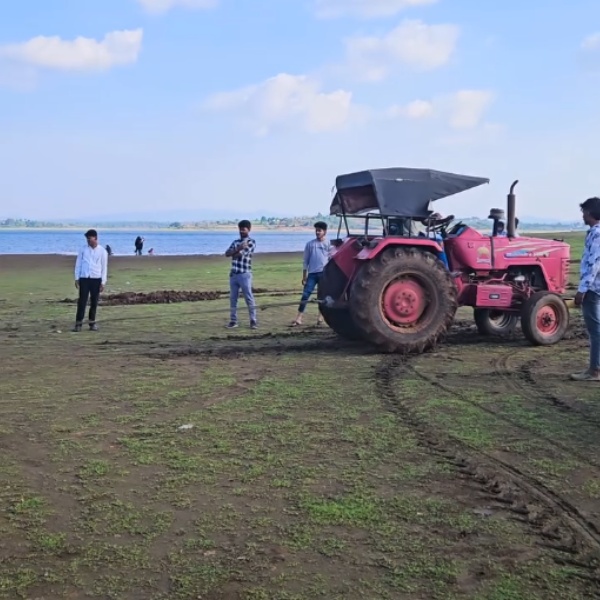 mahindra thar rescued by tractor mahindra thar rescued by tractor