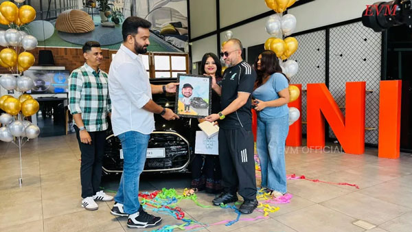 soubin shahir buys mini cooper