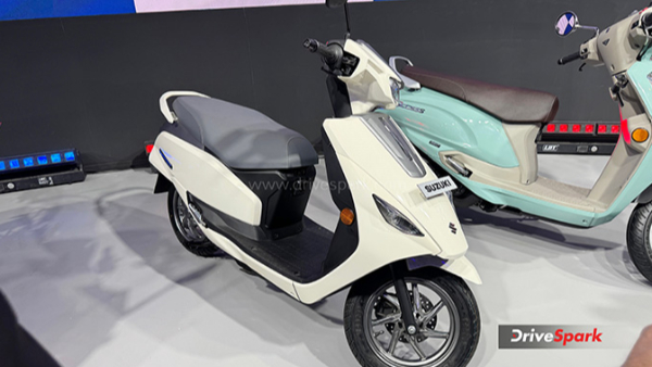 Suzuki e-Access Front View