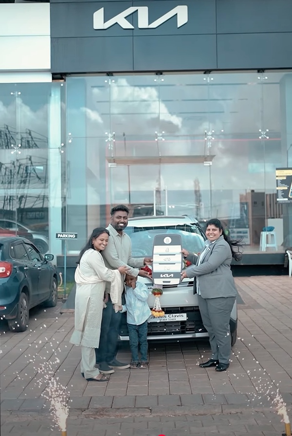 kia carens clavis deliveries started