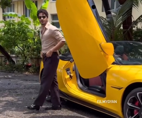 actor ishaan khatter in cyberster