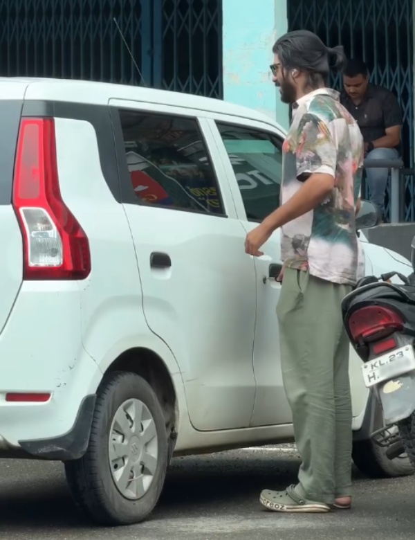 man look like actor dulquer salmaan