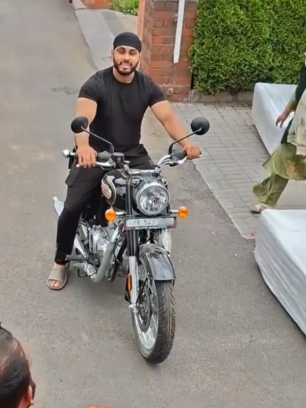 punjab man shipped his bike