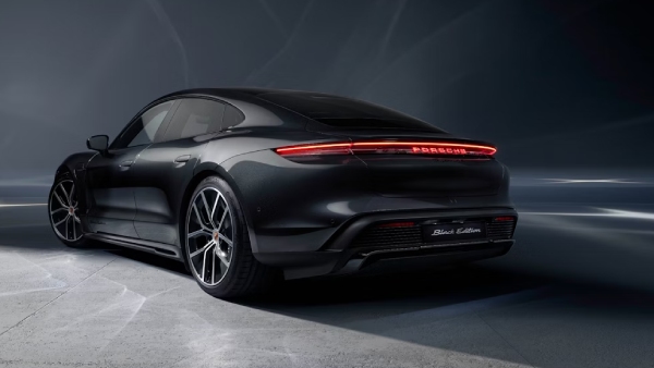 Porsche Taycan 4S Black Edition
