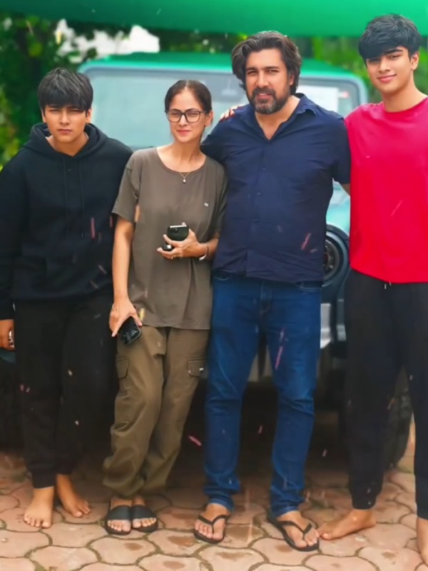 actress simran bought mahindra thar