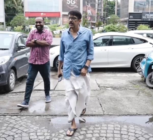 movie director unnikrishnan bought citroen basalt car